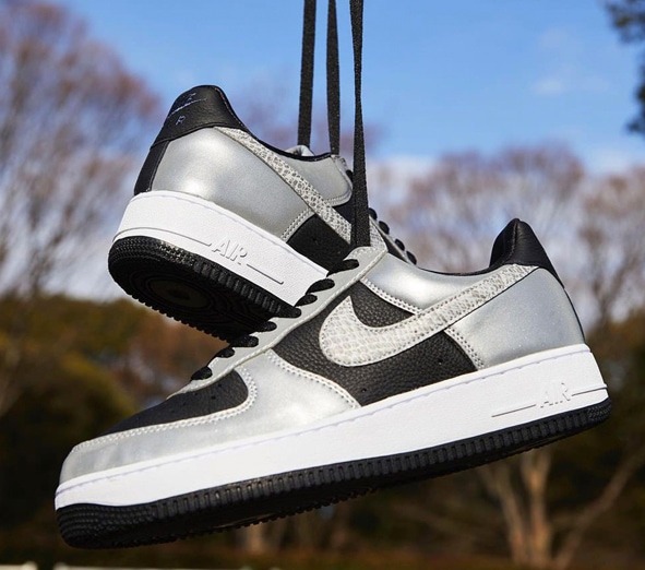 nike air force 1 low silver snake